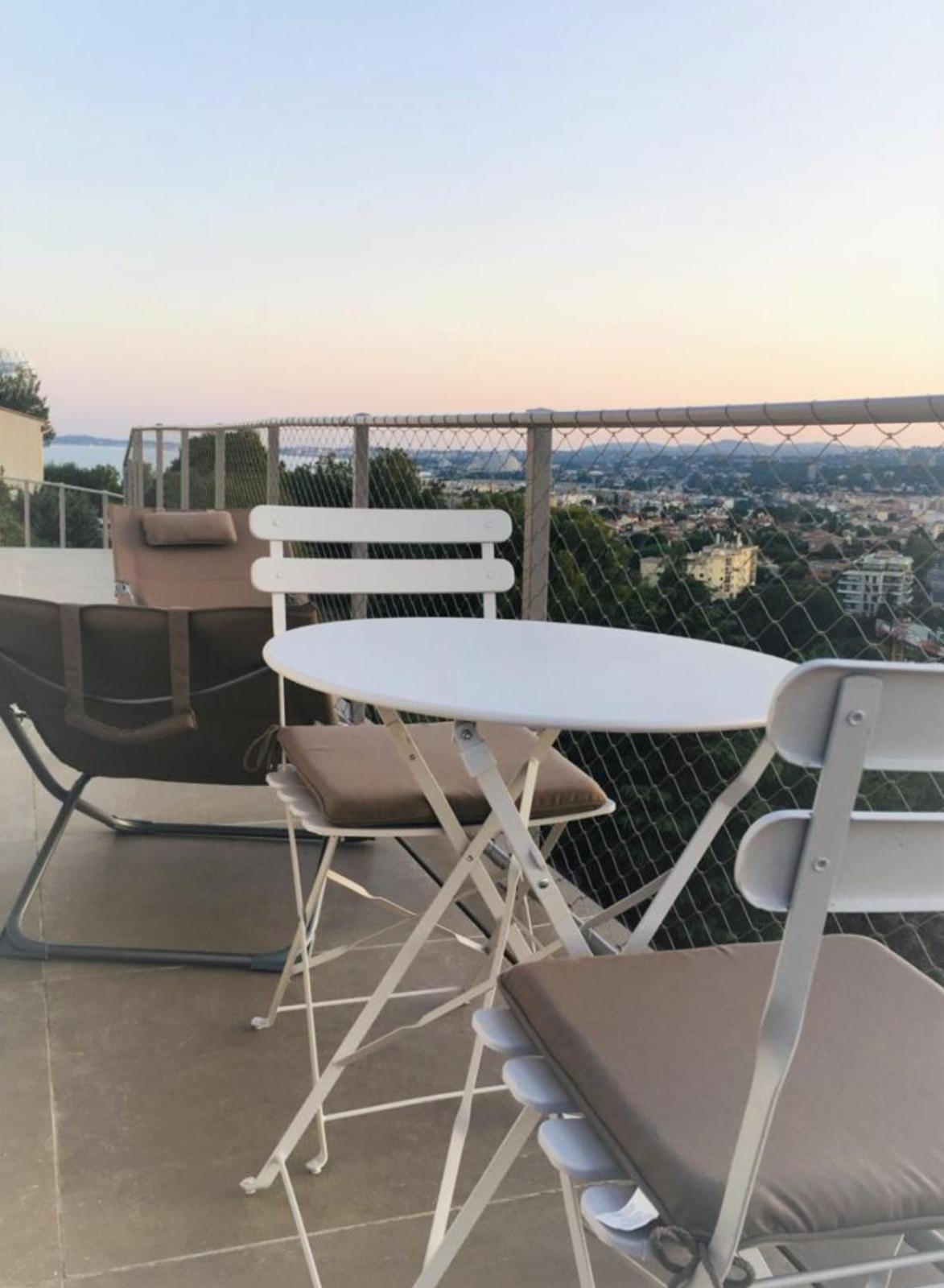 Twenty Rent Hotel Cagnes-sur-Mer Værelse billede