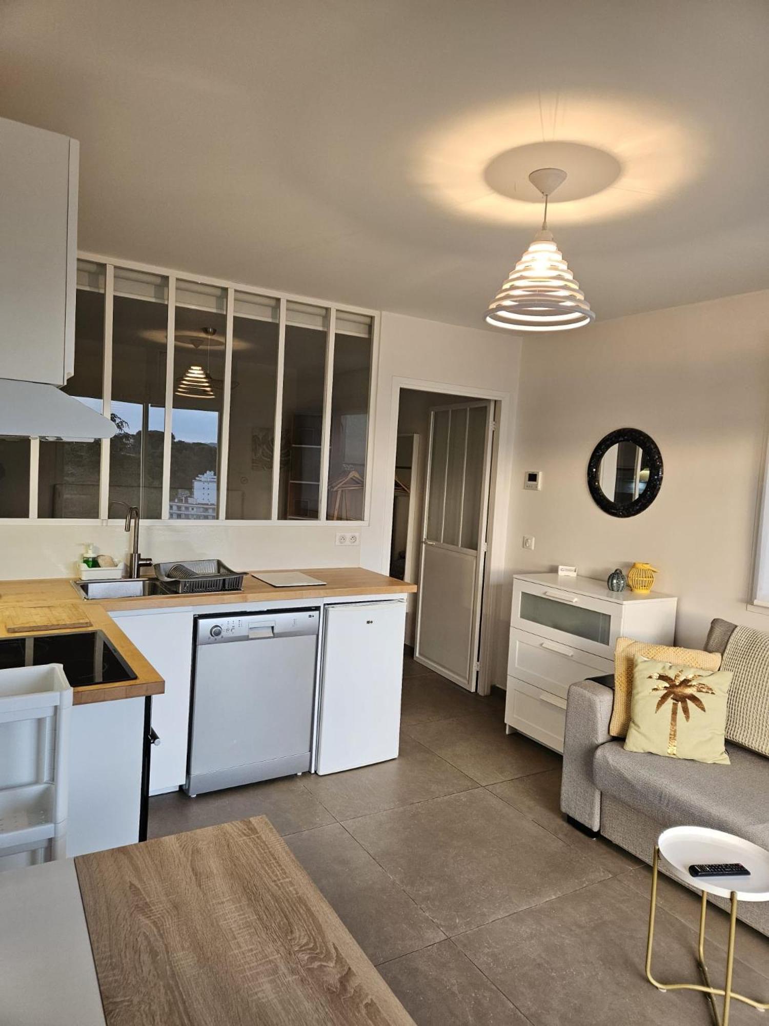 Twenty Rent Hotel Cagnes-sur-Mer Eksteriør billede