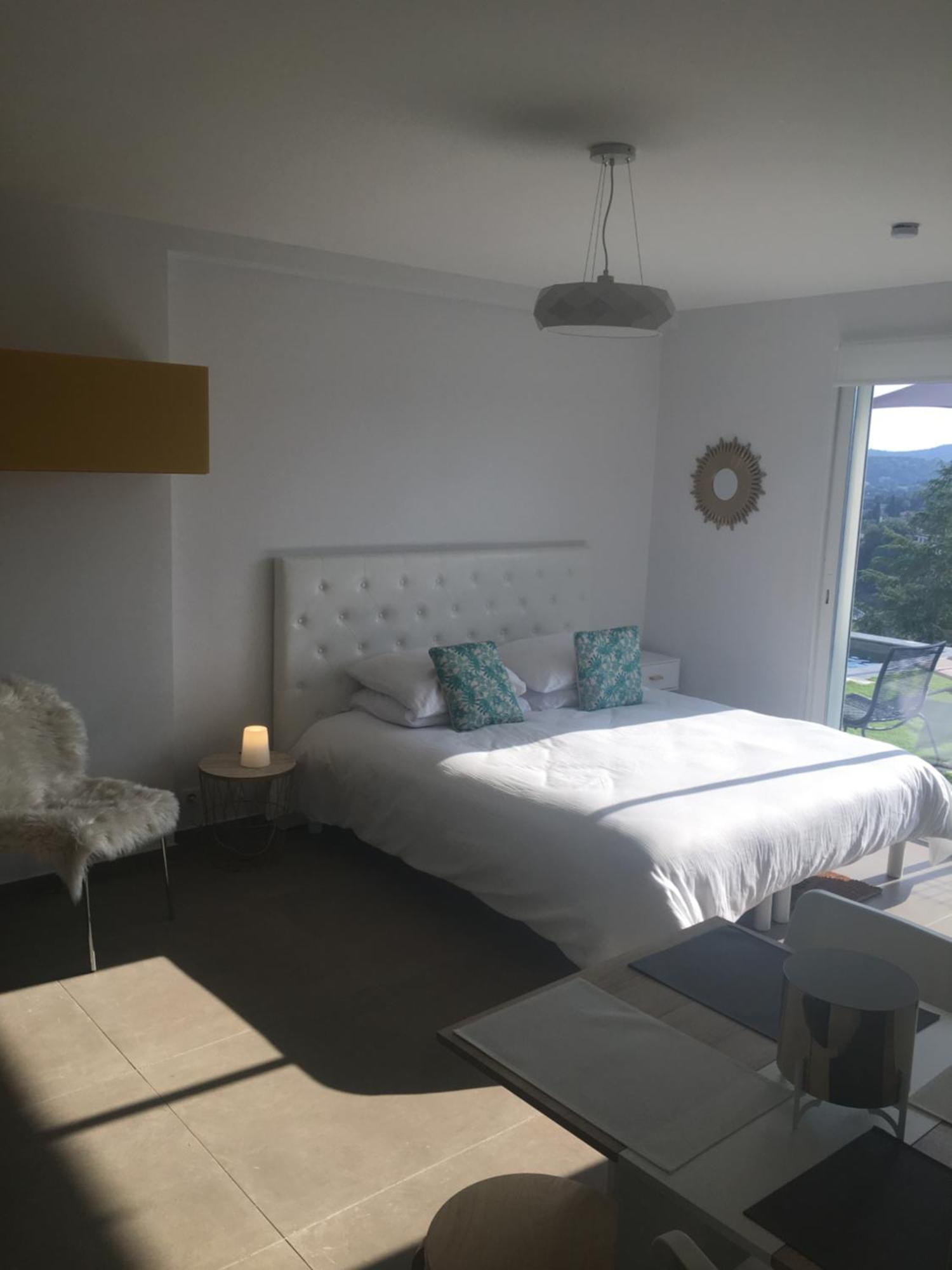 Twenty Rent Hotel Cagnes-sur-Mer Eksteriør billede