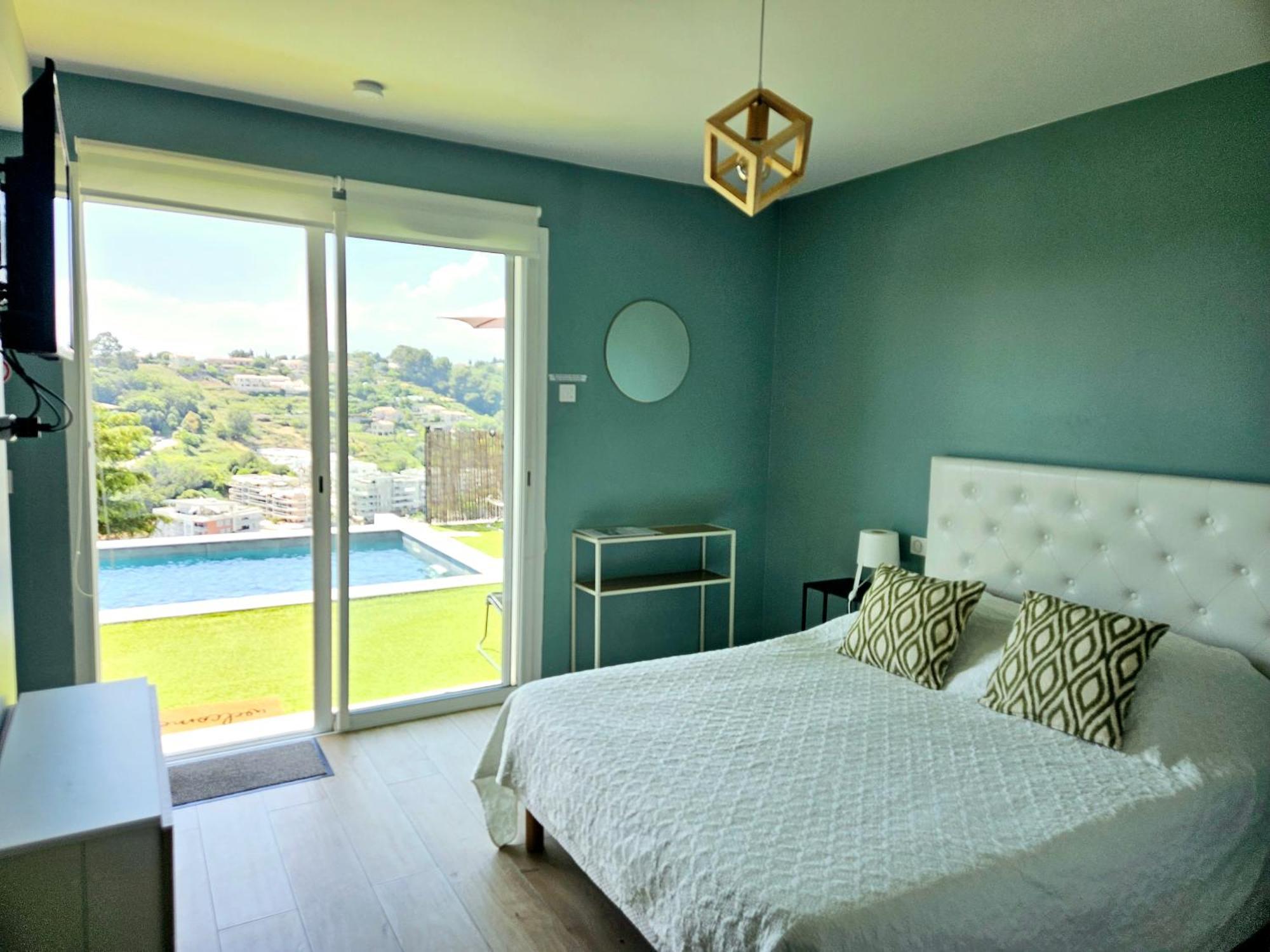 Twenty Rent Hotel Cagnes-sur-Mer Eksteriør billede